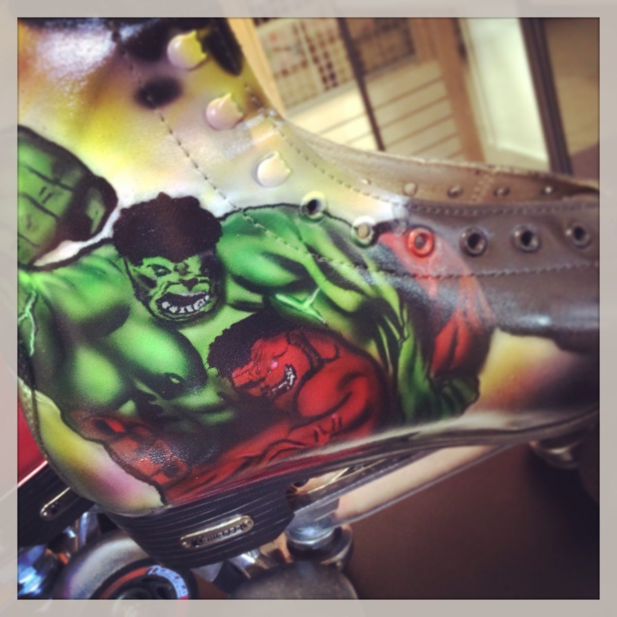 Hulk skate detail
